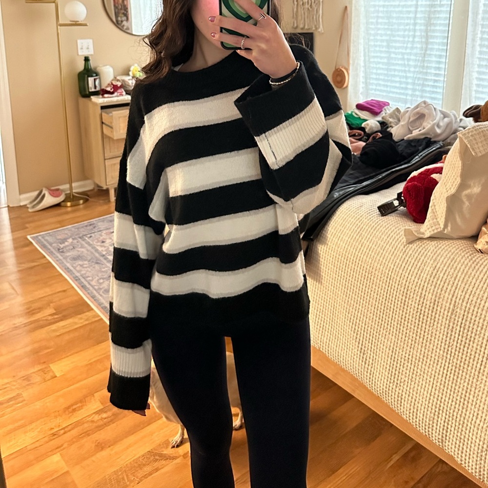 H&M Divided Black and White Striped Sweater (S)